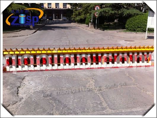 升降柱与路障产品解析：性能、类型与应用选择指南