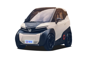 全新四座纯电车型内饰实拍图解，预售价待公布，订阅上市提醒