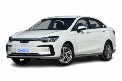 纯电家轿深度实拍：内饰全景与空间表现全解析