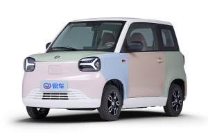 纯电微型车内饰空间全解析,全景影像与亲民售价成亮点 纯电微型车内饰空间全解析,全景影像与亲民售价成亮点