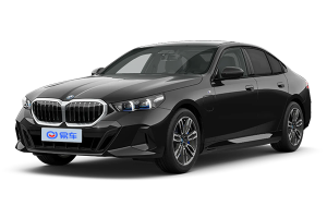 豪华座驾插电混动版内饰首发，360°全景与未上市实拍解析