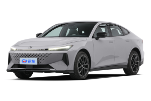 实测油耗2.6L的插混轿跑,全景座舱与亲民售价解析 实测油耗2.6L的插混轿跑,全景座舱与亲民售价解析