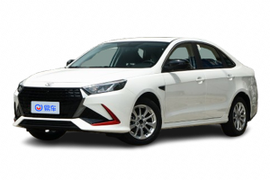 360度全景内饰实拍解析，空间与配置亮点全览，购车参考价公布