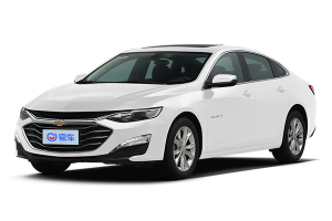 中型轿车全维度解析：内饰全景到实测油耗，本地优惠与分期方案一览