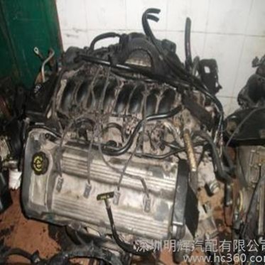 宝马X5 4.4水冷发动机维修配件大全