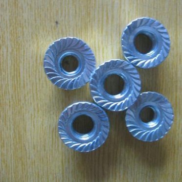 法兰螺栓类型与选用指南｜全面解析10.9级不锈钢螺栓