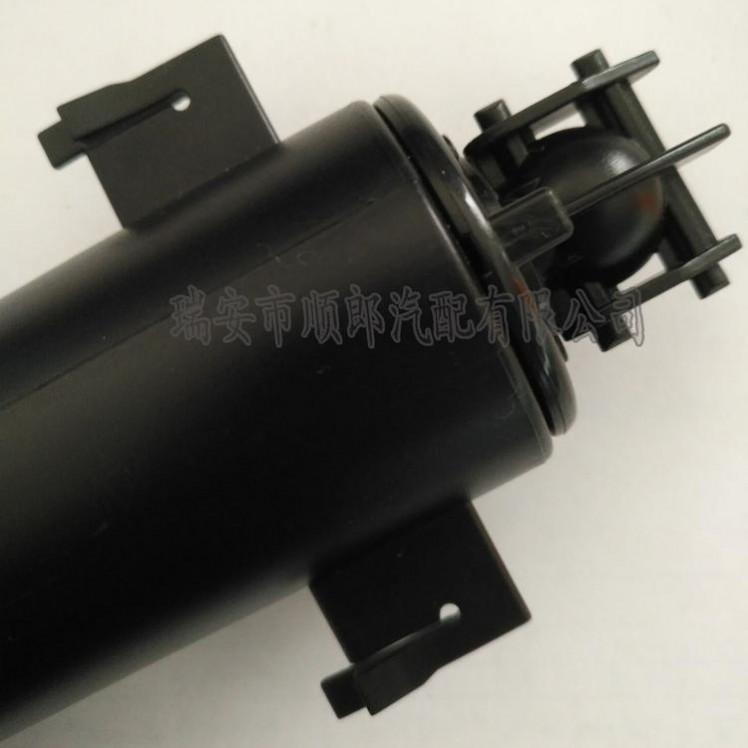 宝马3系列大灯喷水枪实用指南｜汽车大灯清洗器全攻略