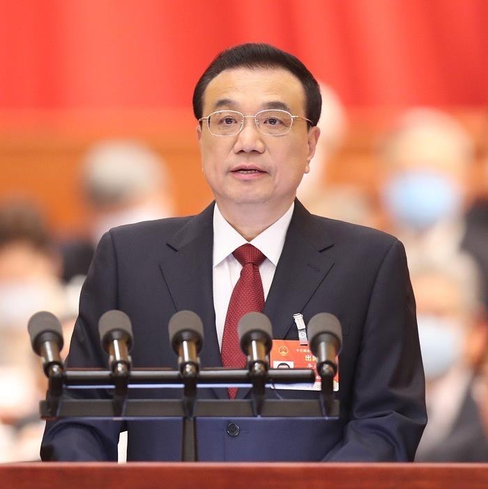 政府工作报告明确稳定汽车消费｜充电桩建设全攻略