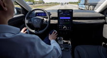 福特2028年推出首款脱眼驾驶辅助系统｜L3级自动驾驶前瞻