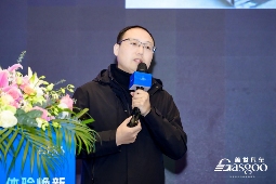 极氪汽车：XR+AI智能座舱设计的范式革命