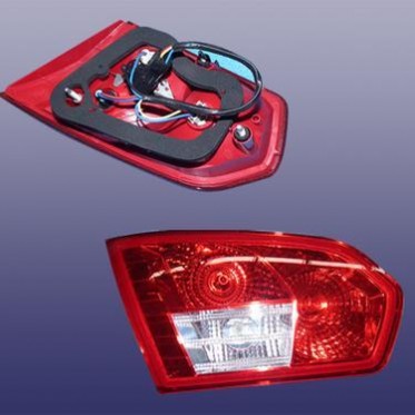 奇瑞配套 新款东方之子左行李箱尾灯 右行李箱尾灯总成